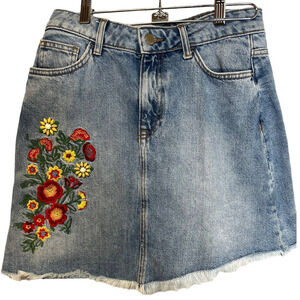Zara Basic Denim Z1975 Denim Embroidered Raw Hem Skirt Coastal Cowgirl